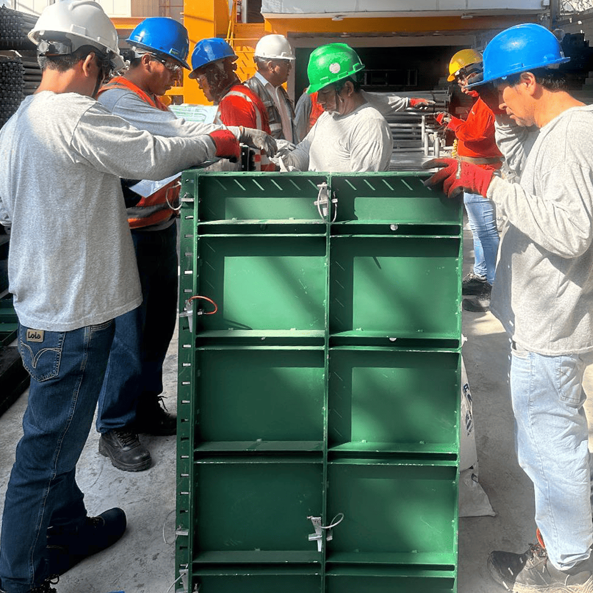 Curso de Montaje y Desmontaje de Encofrado Steel Pro - Detalle